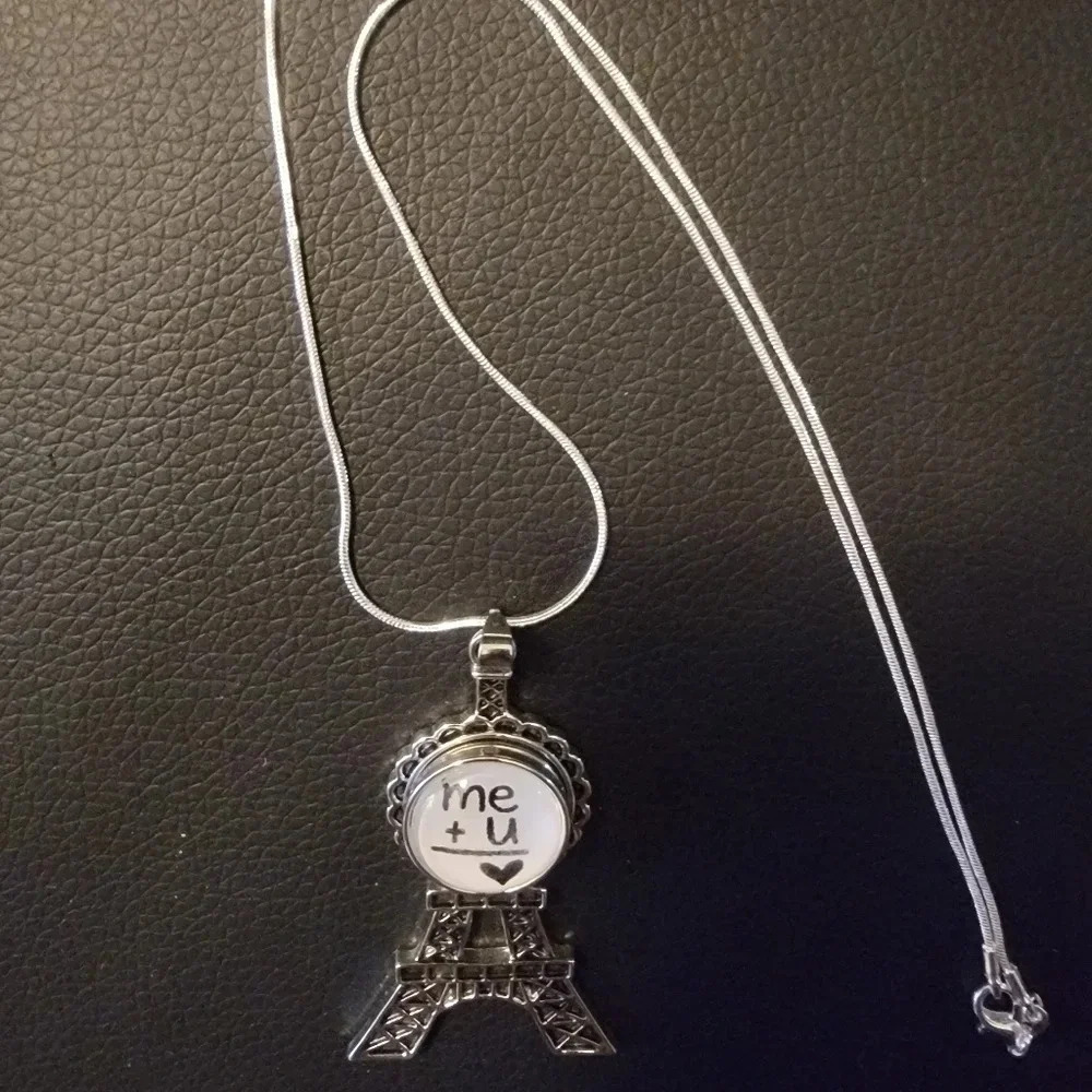 𝅺NECKLACE - Picture 1 of 3
